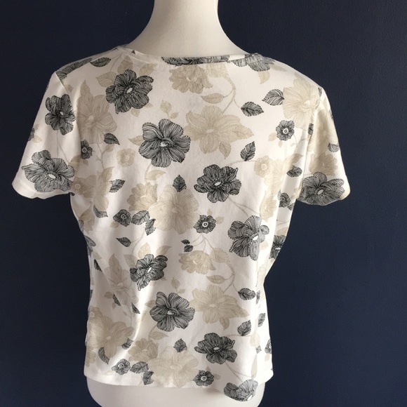 Studio Works Floral design Tee. Petite PL - Picture 3 of 8